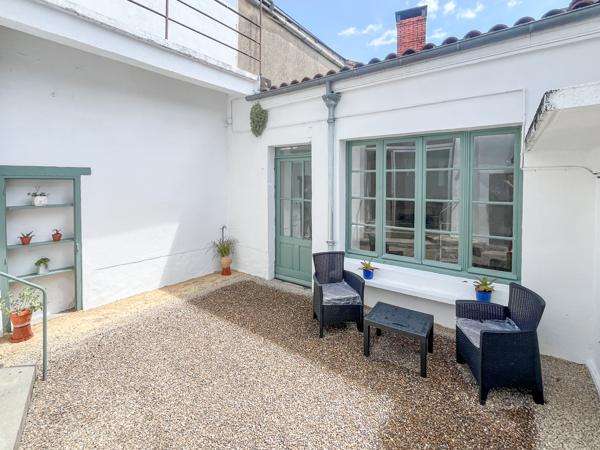 Maison à vendre à Ruffec (16700) - Charente