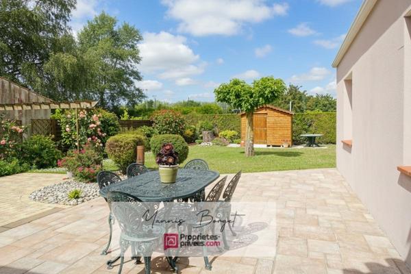 MAISON DE PLAIN-PIED DE 113 M² SUR PLUS DE 1 000 M² DE TERRAIN