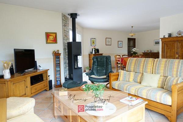 MAISON DE PLAIN-PIED DE 113 M² SUR PLUS DE 1 000 M² DE TERRAIN