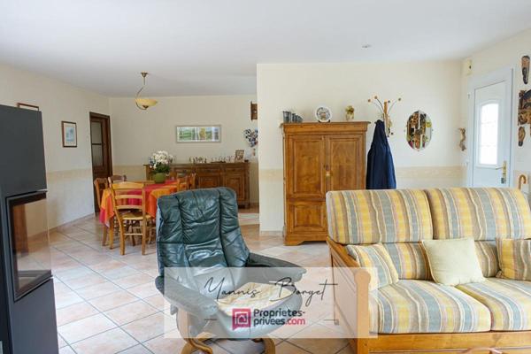 MAISON DE PLAIN-PIED DE 113 M² SUR PLUS DE 1 000 M² DE TERRAIN