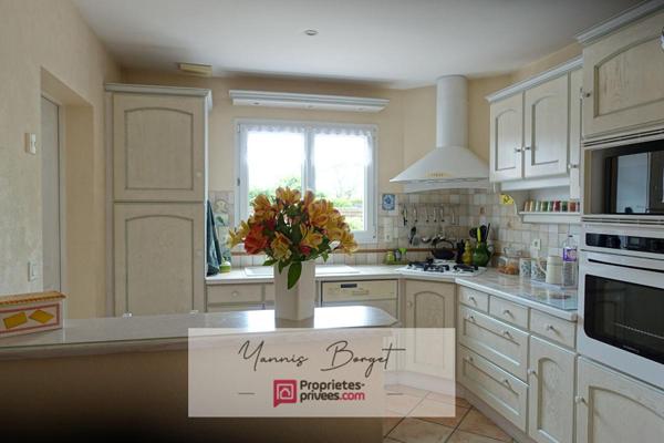 MAISON DE PLAIN-PIED DE 113 M² SUR PLUS DE 1 000 M² DE TERRAIN