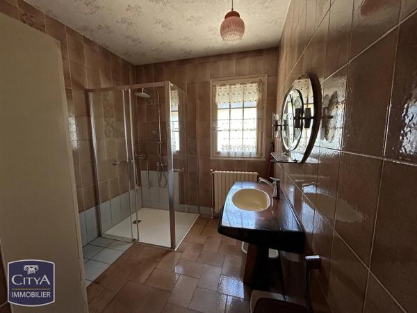 Maison à vendre 8 pièces 189.16m² Buxerolles (86180)