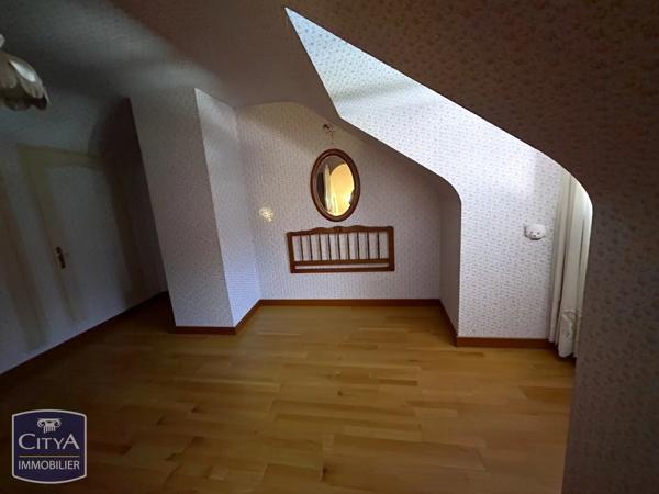 Maison à vendre 8 pièces 189.16m² Buxerolles (86180)
