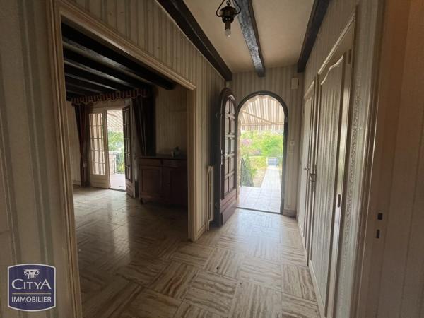 Maison à vendre 8 pièces 189.16m² Buxerolles (86180)