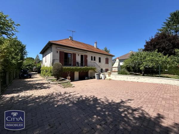 Maison à vendre 8 pièces 189.16m² Buxerolles (86180)