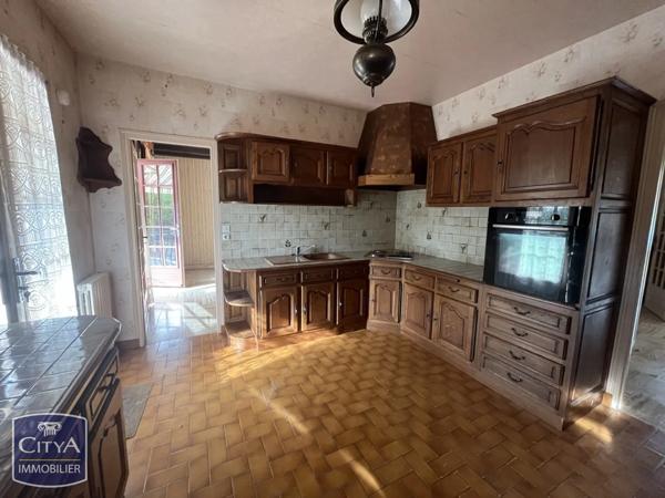 Maison à vendre 8 pièces 189.16m² Buxerolles (86180)