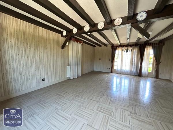 Maison à vendre 8 pièces 189.16m² Buxerolles (86180)