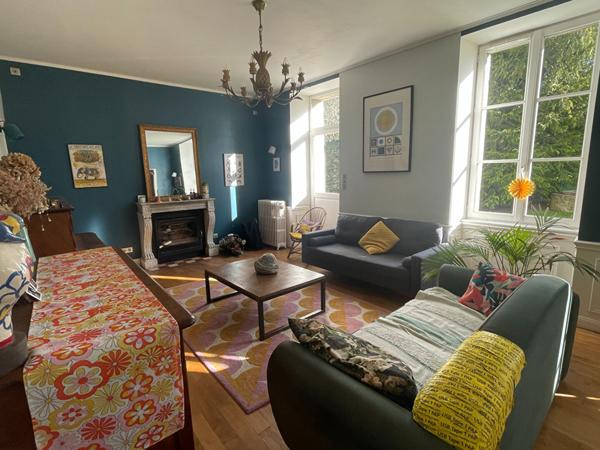 Maison Bourgeoise Elven centre terrain de 1700 m² avec dépendance / Bretagne / Morbihan Sud