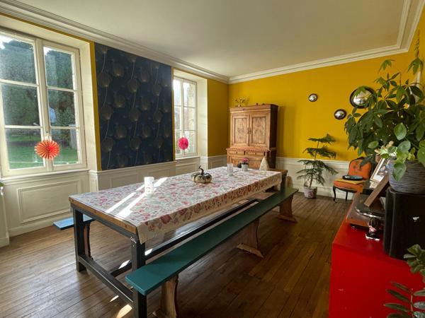 Maison Bourgeoise Elven centre terrain de 1700 m² avec dépendance / Bretagne / Morbihan Sud