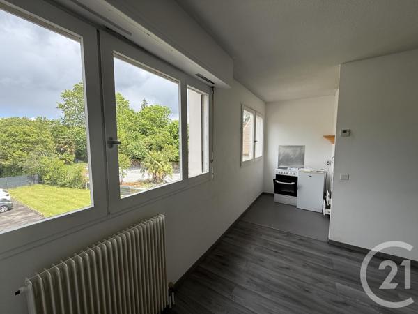 Appartement Studio à vendre  2 pièces - 28 m 2   ORTHEZ  - 64