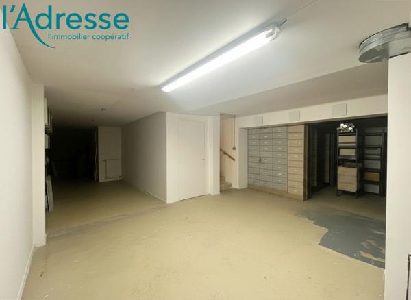 Local commercial Noisy Le Grand 151 m2