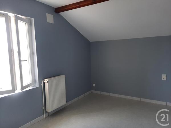 Maison à vendre  5 pièces - 103,53 m2 CHEF BOUTONNE - 79