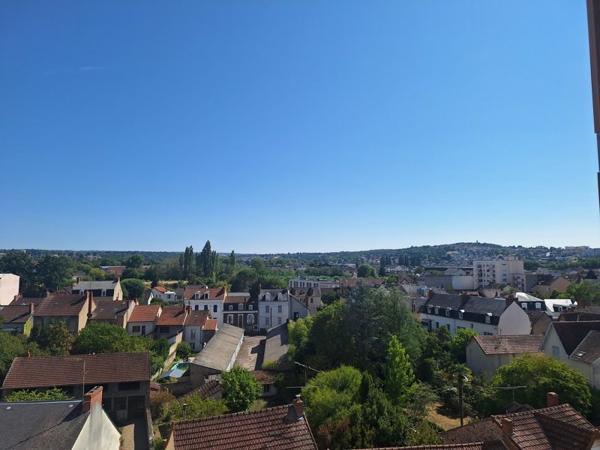 Appartement à vendre 43 000 € Montluçon 3 p 65 m² DPE E