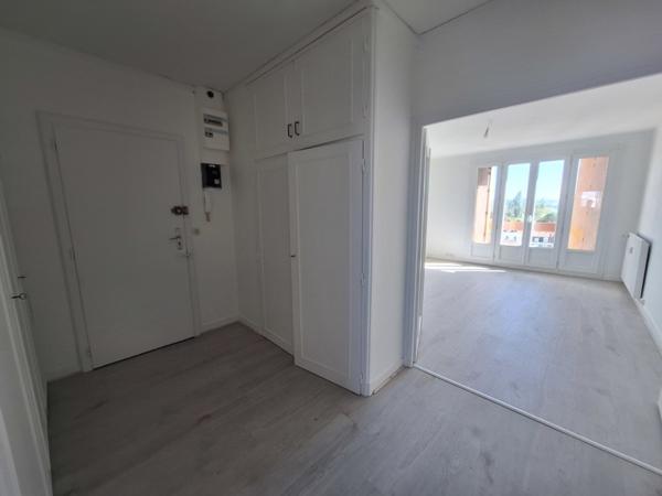 Appartement à vendre 43 000 € Montluçon 3 p 65 m² DPE E