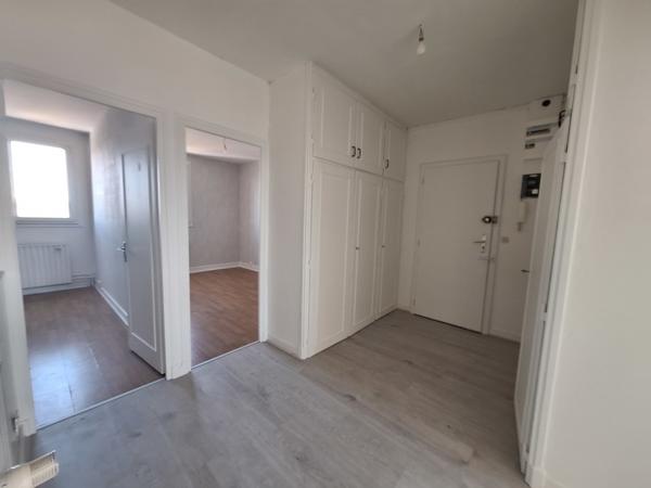 Appartement à vendre 43 000 € Montluçon 3 p 65 m² DPE E