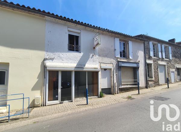 Immeuble à vendre 73 m² Le Champ-Saint-Père
