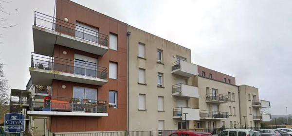 Appartement à louer 2 pièces 48.46m² Chinon (37500)
