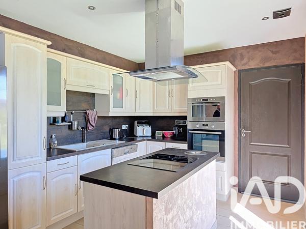 Maison à vendre 5 pièces 125 m² Beautheil-Saints