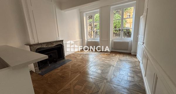 Location Appartement 3 pièces 74.33 m² - Lyon 69005