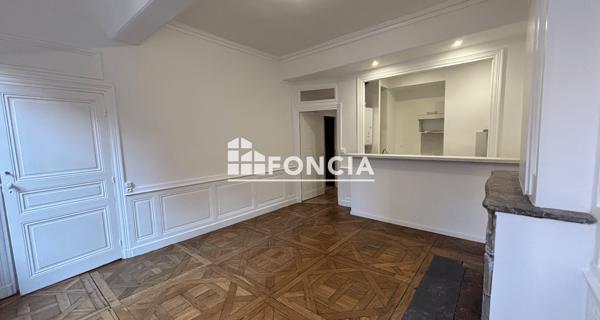 Location Appartement 3 pièces 74.33 m² - Lyon 69005