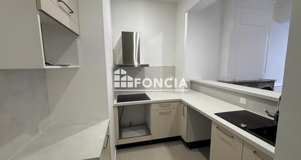 Location Appartement 3 pièces 74.33 m² - Lyon 69005