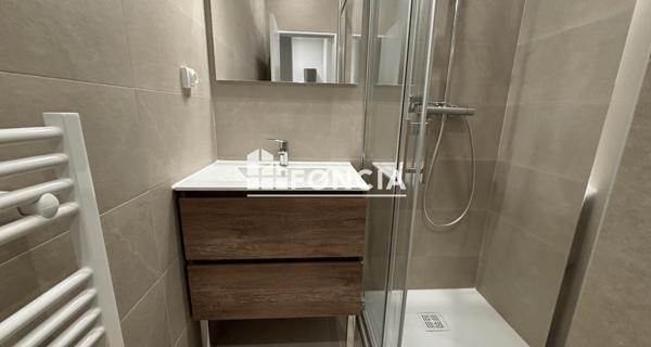 Location Appartement 3 pièces 74.33 m² - Lyon 69005