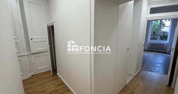 Location Appartement 3 pièces 74.33 m² - Lyon 69005