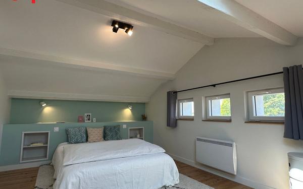 Maison à vendre    6 pièces •  Saint-Agnant