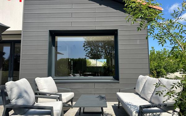 Maison à vendre    6 pièces •  Saint-Agnant