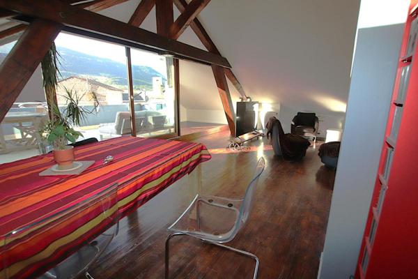 Appartement T6 d'exception avec terrasse plein sud -Vue Viaduc et Pouncho d'Agast