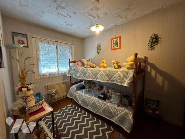 A vendre à PESSAC (33600), quartier Haut Brion-Brivazac, à 5mn à pied de la nouvelle gare de la...