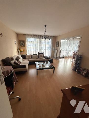 Lorient Merville , Appartement 90m2, 2chs, balcon , double garage