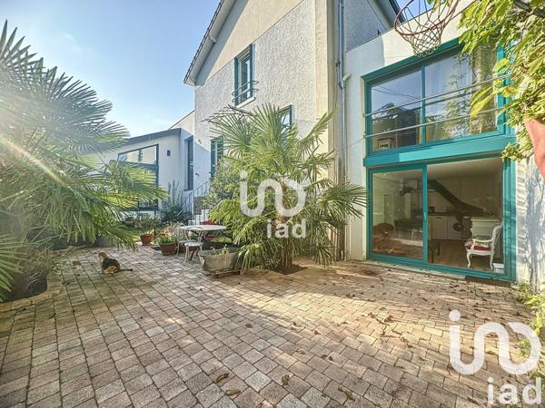 Maison d’architecte 12 pièces de 263 m² à Le Perreux-sur-Marne (94170)