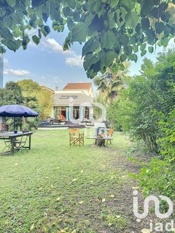 Maison d’architecte 12 pièces de 263 m² à Le Perreux-sur-Marne (94170)