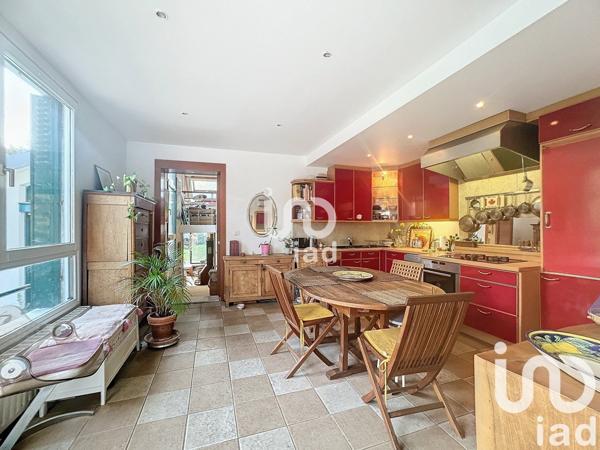 Maison d’architecte 12 pièces de 263 m² à Le Perreux-sur-Marne (94170)