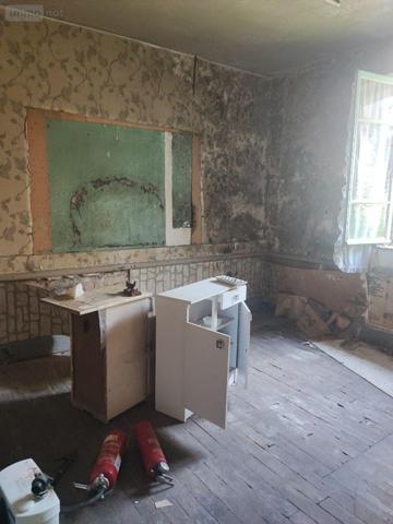 Immeuble à vendre à La Jonchère-Saint-Maurice en Haute-Vienne (87340), ref : MGC/906