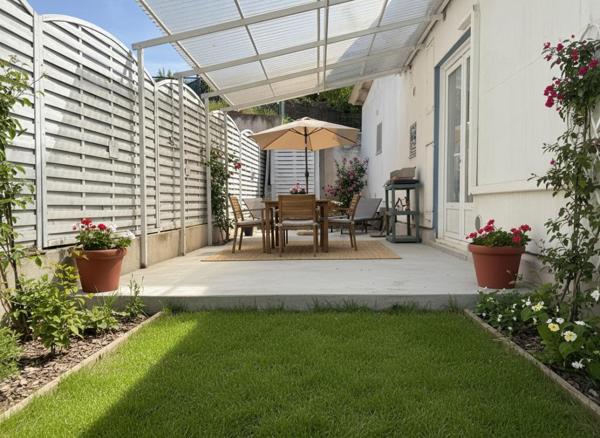 MAISON STYLE CHALET - VALBONNE