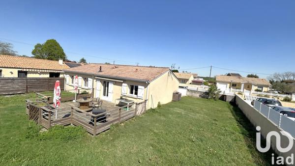 Maison traditionnelle 4 pièces de 82 m² à Listrac-Médoc (33480)