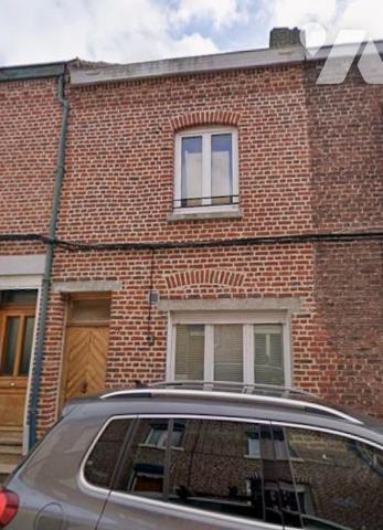 SECLIN Maison 3 chambres et jardin à rénover