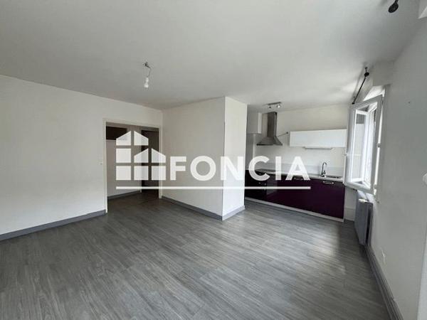 Location Appartement 3 pièces 77.58 m² - 60 RUE RENE GOSCINNY Angouleme 16000