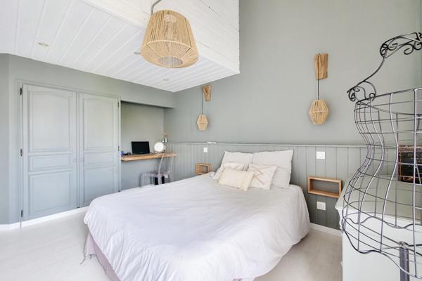 Maison Dompierre Sur Mer 10 pièce(s) 304 m2