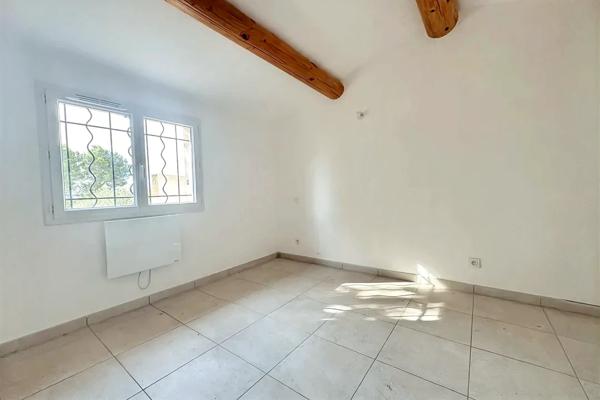 Bédarrides (84370) Maison 3 pièces avec garage