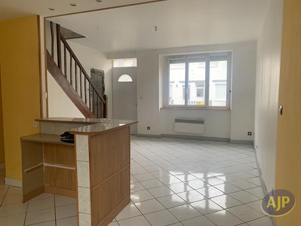 Vente maison Nyoiseau : 99 532 € - AJP Immobilier Segré