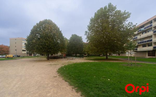 Appartement à vendre    3 pièces • 61,69 m2 Mâcon
