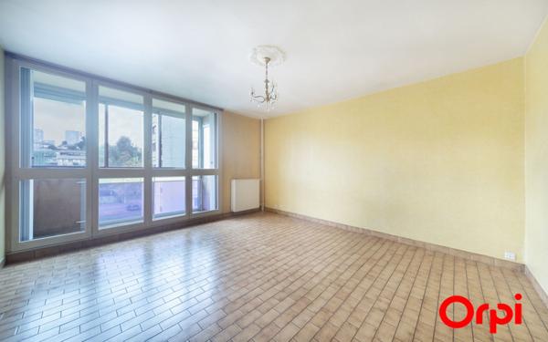 Appartement à vendre    3 pièces • 61,69 m2 Mâcon