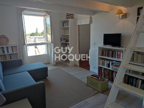 Maison de Village type 7 de 158 m² avec piscine, cour intérieure et terrasse