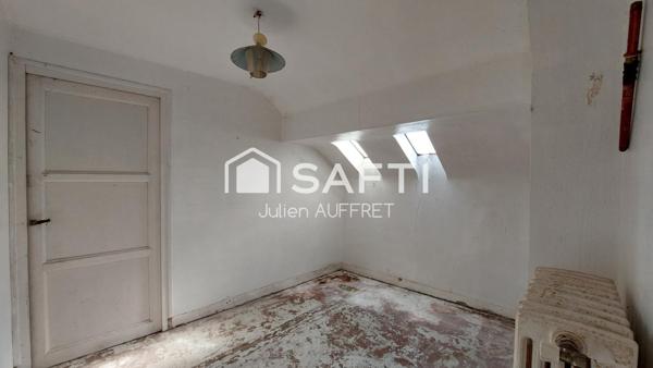 Centre ville de Cosne dans rue peu passante