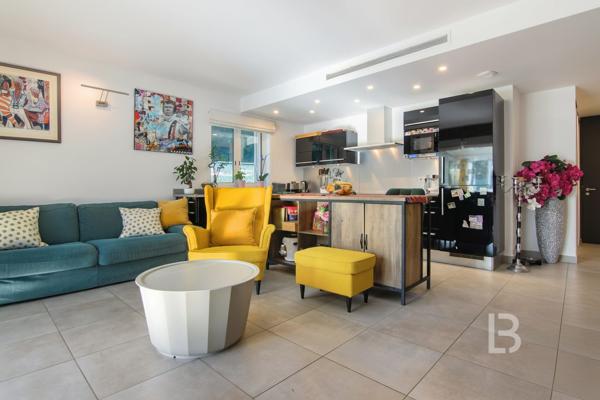 Luxueux appartement 4 pièces en rez de jardin à vendre en exclusivité à Mougins
