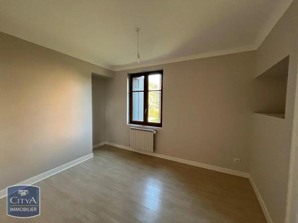 Maison à louer 6 pièces 131.38m² Saint-Chamond (42400)