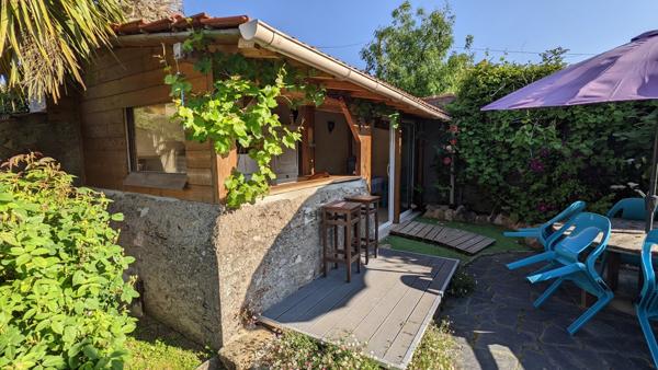 Maison + dépendances ST PERE EN RETZ